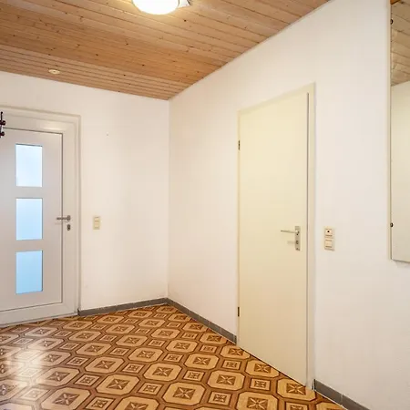 Nguyen Und Le 2 * Neukirch (Tubingen)