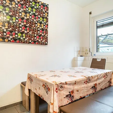 Nguyen Und Le 2 * Neukirch (Tubingen)