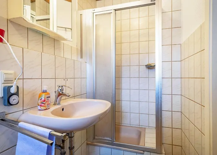 Nguyen Und Le 2 Neukirch (Tubingen)